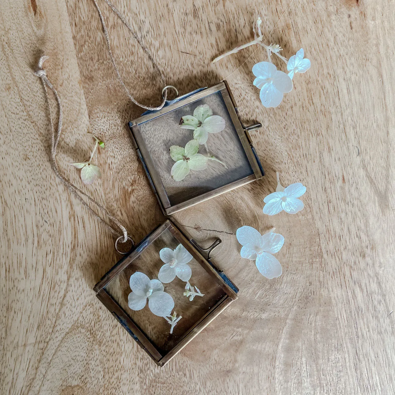 Tiny Distressed Brass Photo Frame 5cm