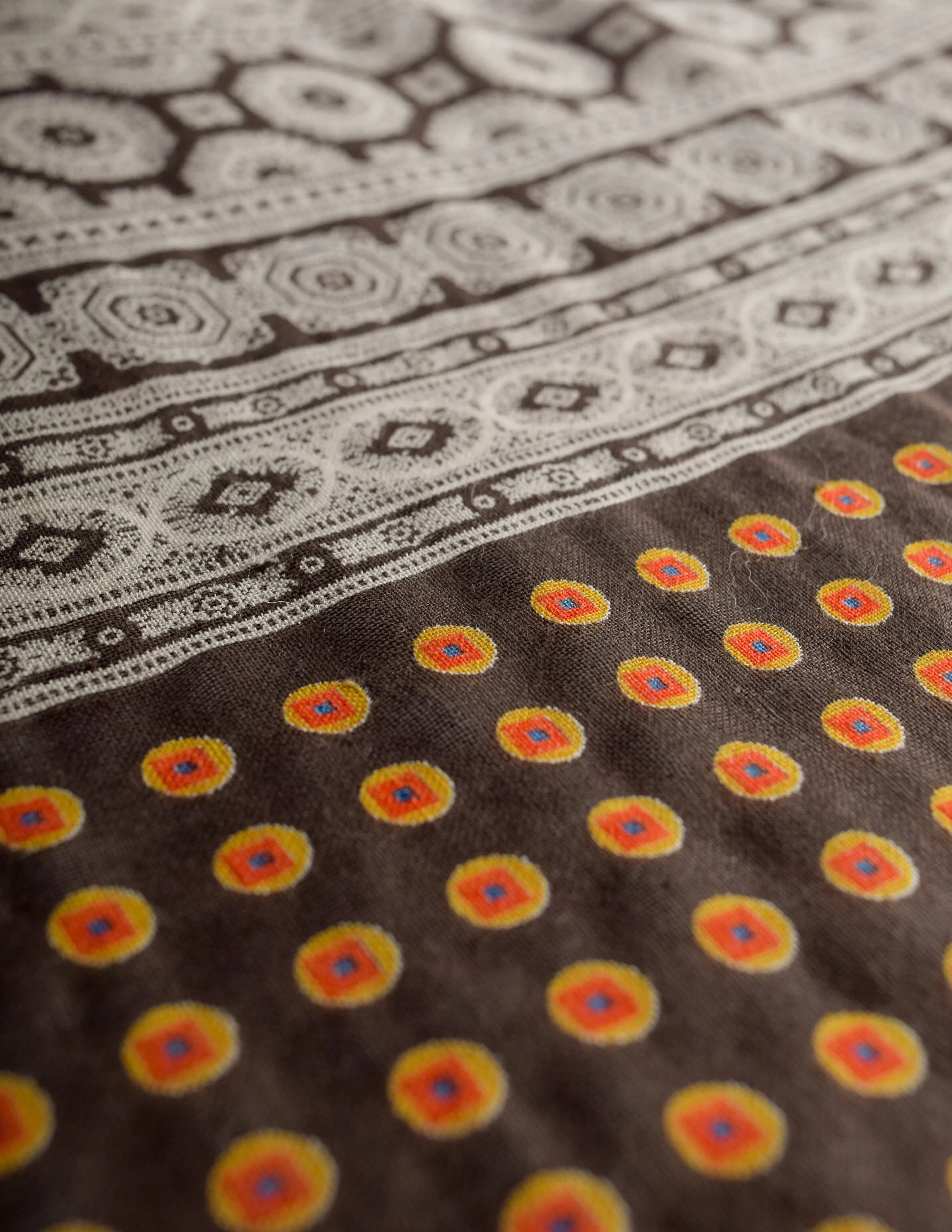 Yves Saint Laurent Vintage 1976 Russian Collection Brown Medallion Wool Scarf